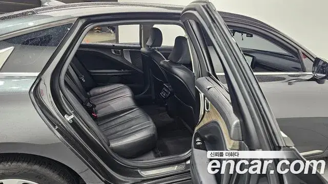 Kia K8 2021 — Photo 6/20