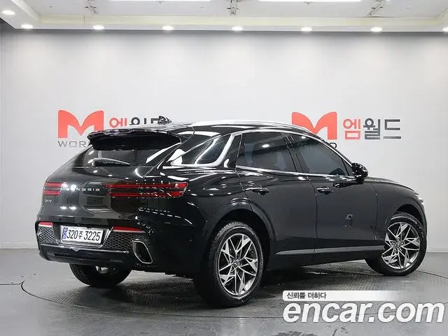 Genesis GV70 2021 — Photo 15/20