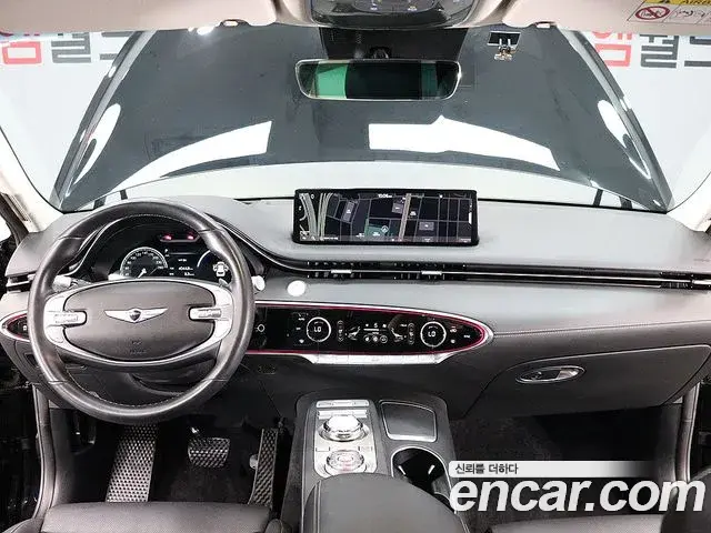 Genesis GV70 2021 — Photo 16/20