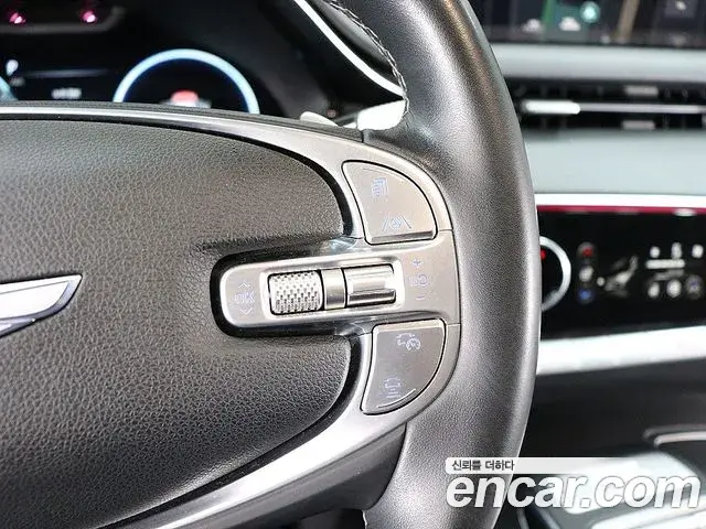 Genesis GV70 2021 — Photo 11/20