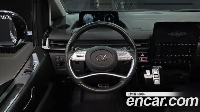 Hyundai Staria 2024 — Фото 13/20