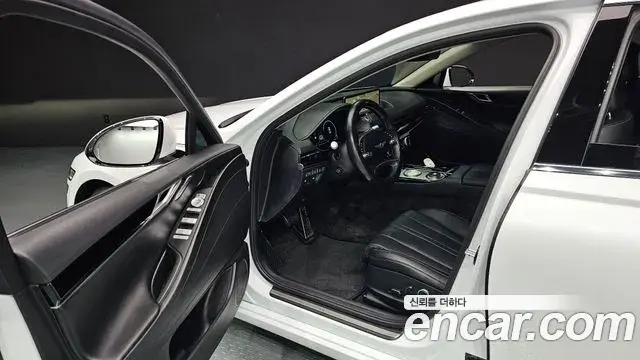 Genesis G80 2022 — ფოტო 20/20