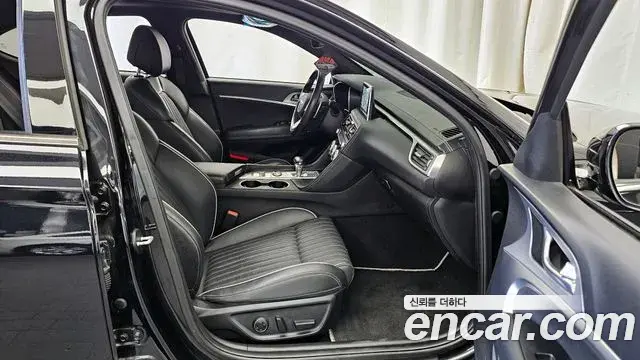 Genesis G70 2019 — Şəkil 12/20