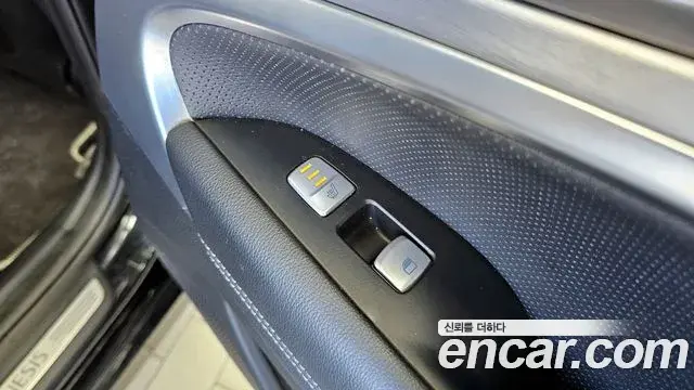 Genesis G70 2019 — Şəkil 19/20