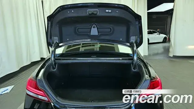 Genesis G70 2019 — Şəkil 20/20