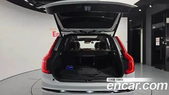 Volvo XC90 2020 — Фото 20/20