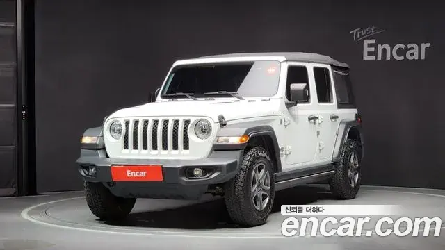 Jeep Wrangler 2019 — Şəkil 10/20