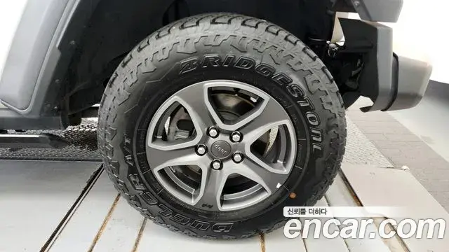Jeep Wrangler 2019 — Şəkil 1/20
