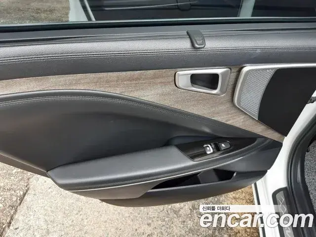 Kia K8 2023 — Photo 14/16