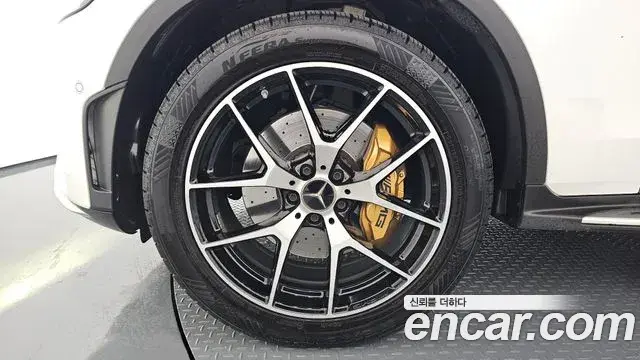 Mercedes-Benz GLC-Class 2021 — ფოტო 18/20