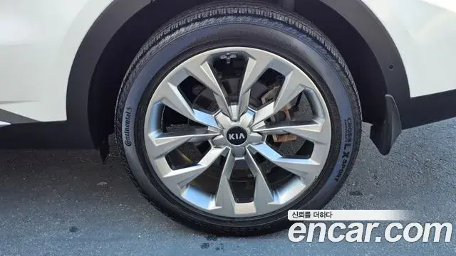 Kia Sorento 2020 — Şəkil 10/20