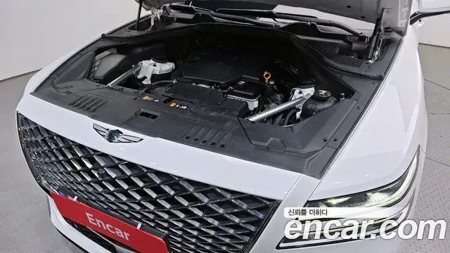 Genesis GV80 2021 — Photo 8/20