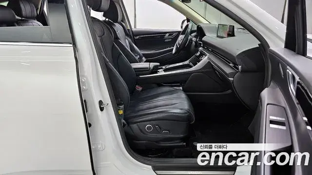 Genesis GV80 2021 — Photo 20/20