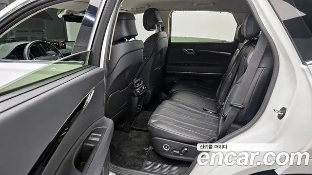 Genesis GV80 2021 — Photo 11/20