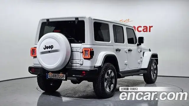Jeep Wrangler 2023 — Şəkil 20/20