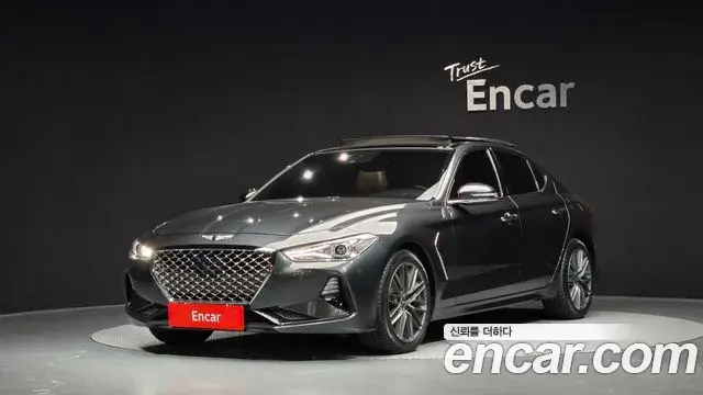 Genesis G70 2018 — ფოტო 13/20