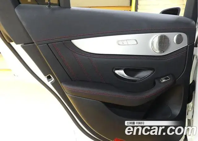 Mercedes-Benz GLC-Class 2021 — Фото 12/20