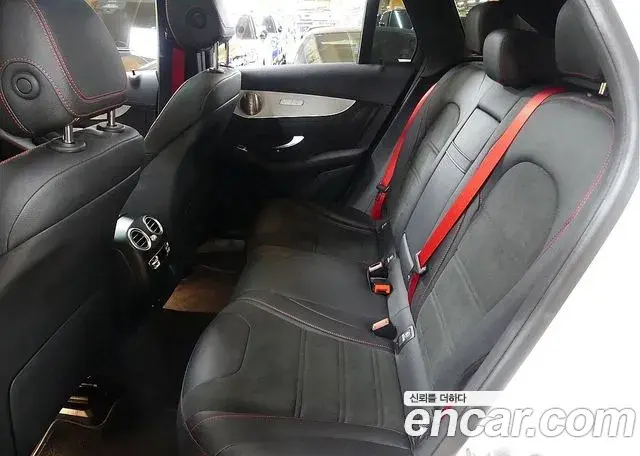 Mercedes-Benz GLC-Class 2021 — Фото 18/20