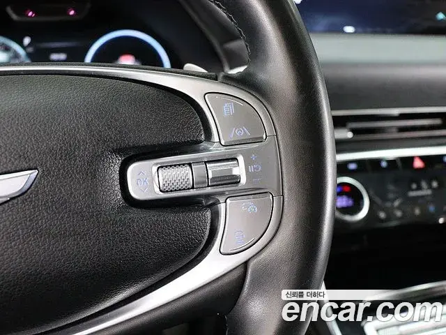 Genesis GV80 2021 — Photo 8/20