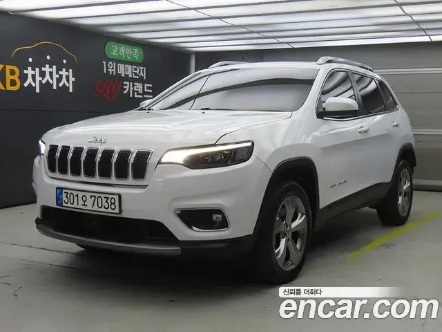 Jeep Cherokee 2021 — Photo 10/20