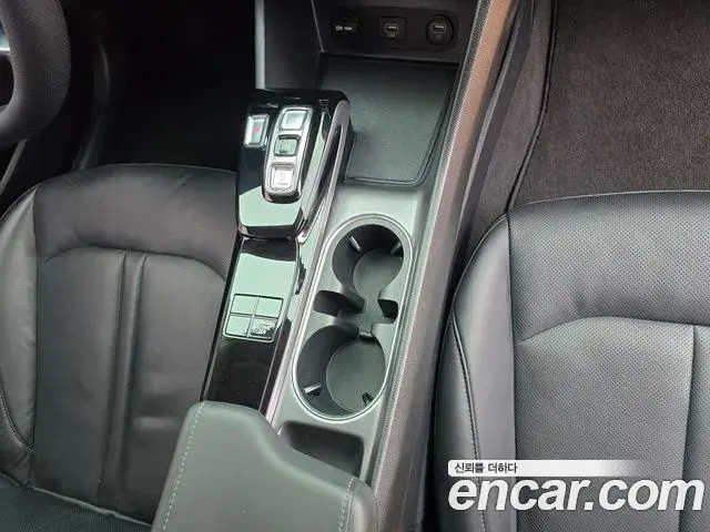 Hyundai Sonata Hybrid 2022 — Photo 20/20
