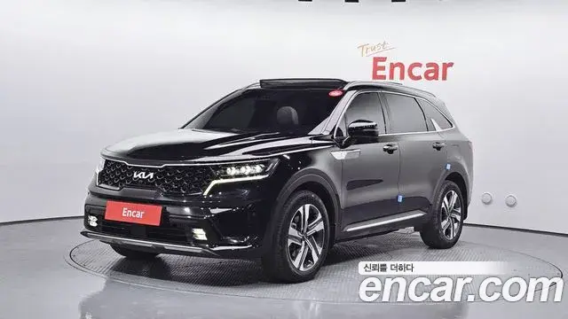 Kia Sorento 2022 — Фото 1/20