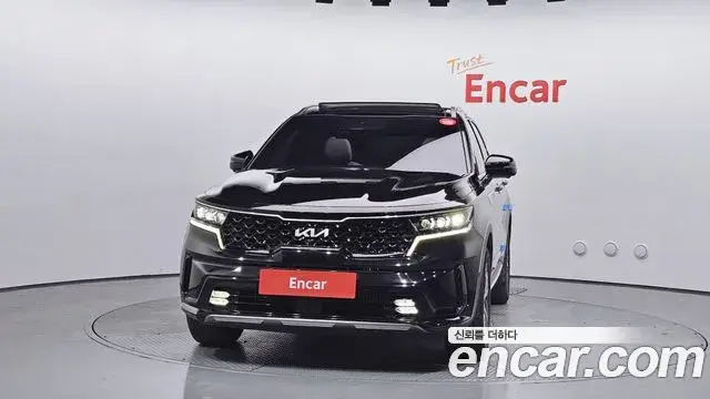 Kia Sorento 2022 — Фото 3/20