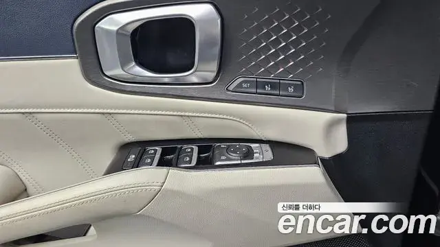 Kia Sorento 2022 — Фото 14/20