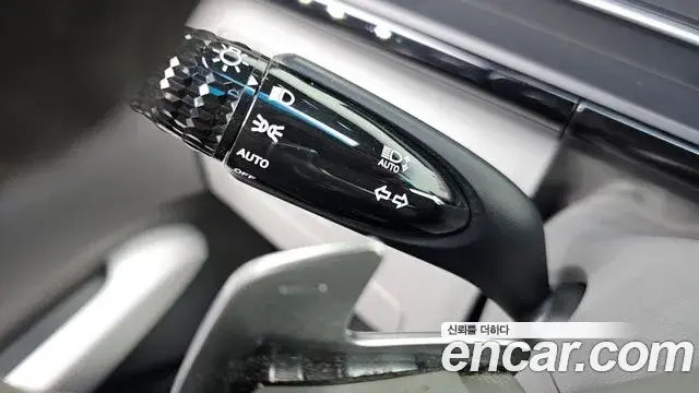 Hyundai Staria 2021 — Photo 7/20