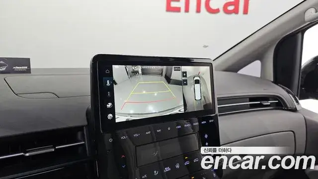 Hyundai Staria 2021 — Photo 12/20
