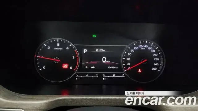 Kia Sorento 2020 — Фото 8/20