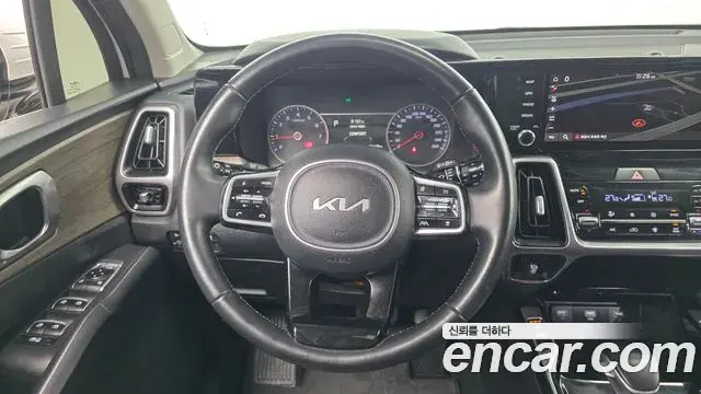 Kia Sorento 2022 — Photo 13/20