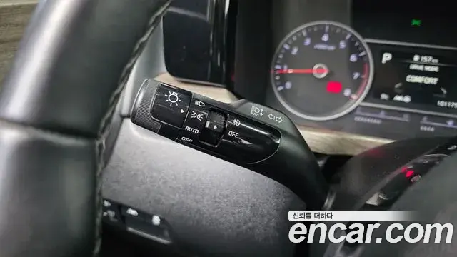 Kia Sorento 2022 — Photo 18/20