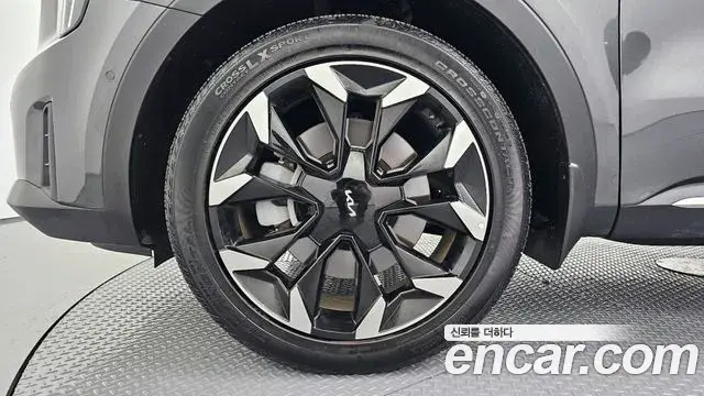 Kia Sorento 2025 — ფოტო 9/20