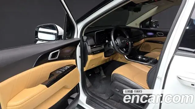 Kia Carnival 2022 — Şəkil 8/20