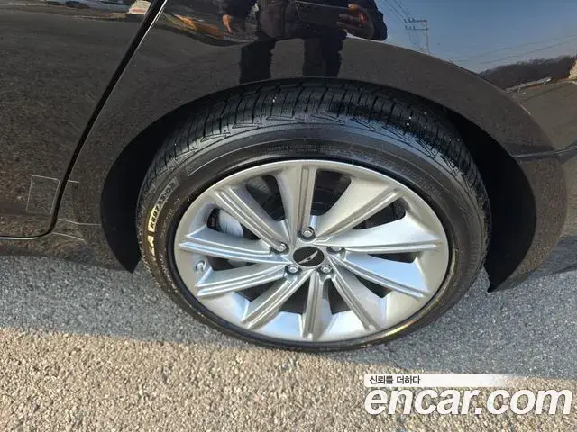 Genesis G70 2025 — Şəkil 15/20