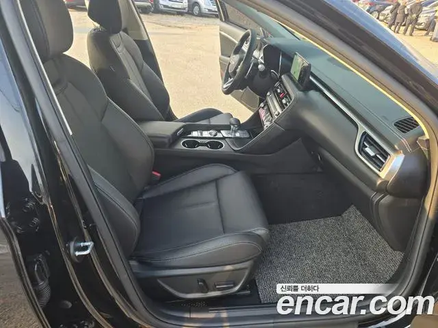 Genesis G70 2025 — Şəkil 9/20
