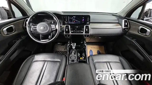 Kia Sorento 2021 — Фото 7/20