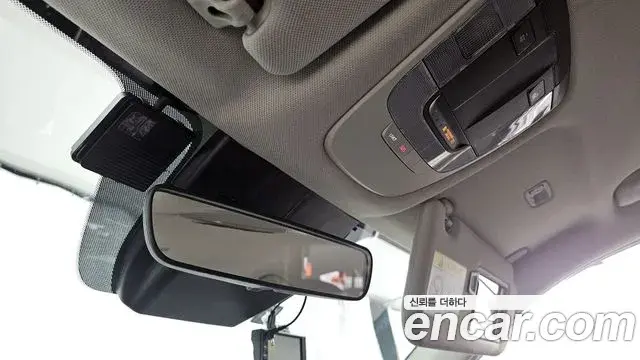 Kia Sorento 2021 — Фото 17/20