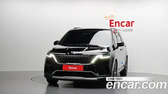 Kia Carnival 2021 — Фото 3/20