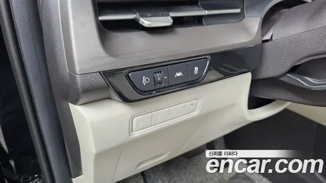Kia Carnival 2021 — Фото 14/20