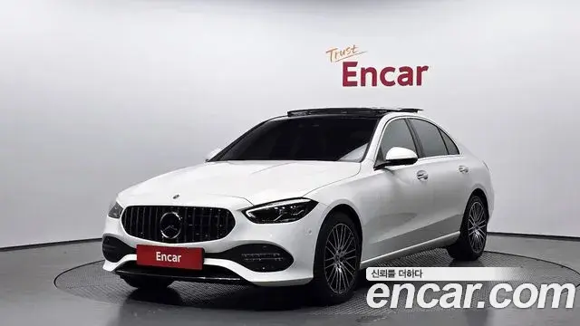 Mercedes-Benz C-Class 2022 — ფოტო 11/20