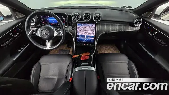 Mercedes-Benz C-Class 2022 — ფოტო 14/20