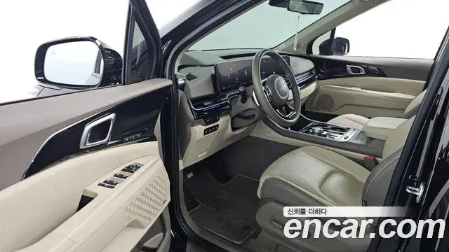 Kia Carnival 2024 — Photo 16/20