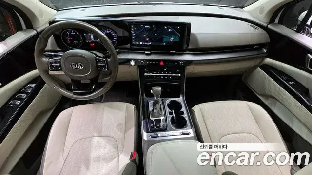 Kia Carnival 2020 — Photo 7/20