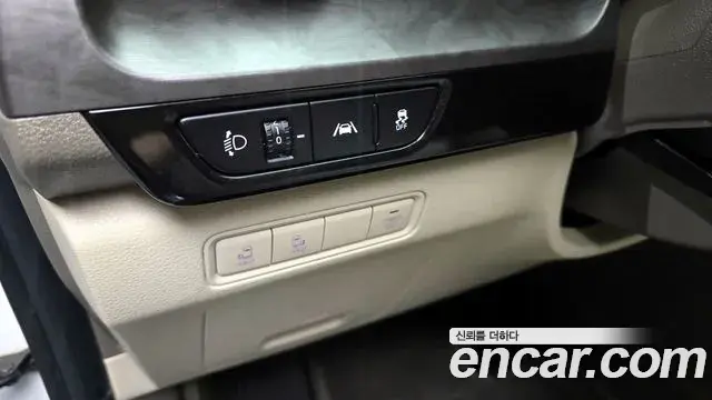 Kia Carnival 2020 — Photo 13/20
