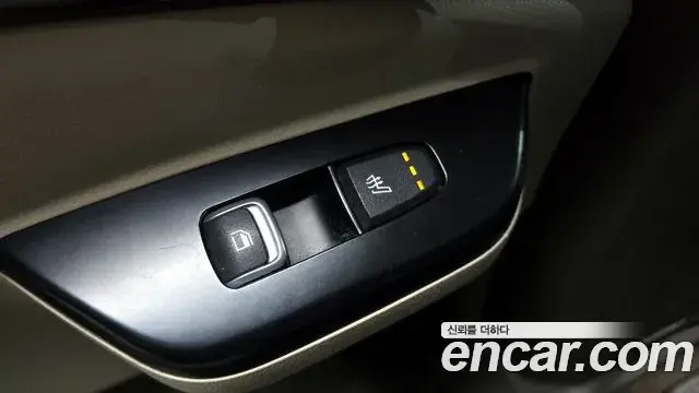 Kia Carnival 2020 — Photo 17/20