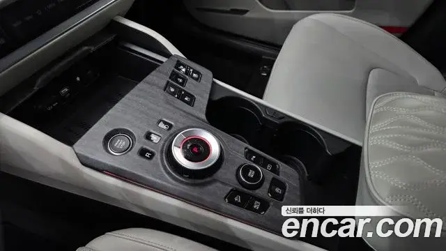 Kia Sportage 2023 — Photo 3/20