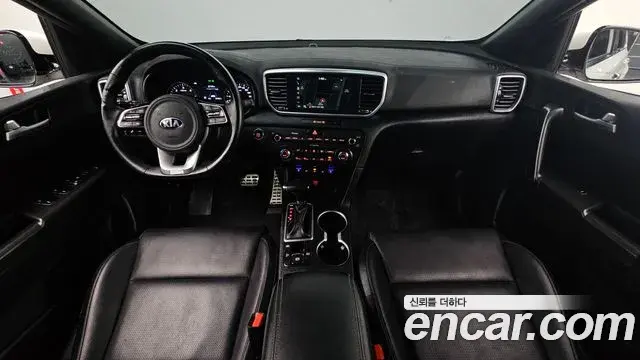 Kia Sportage The Bold 2020 — Photo 11/20
