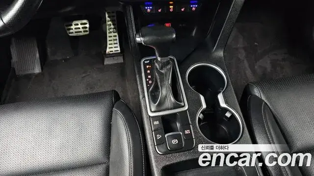 Kia Sportage The Bold 2020 — Photo 12/20